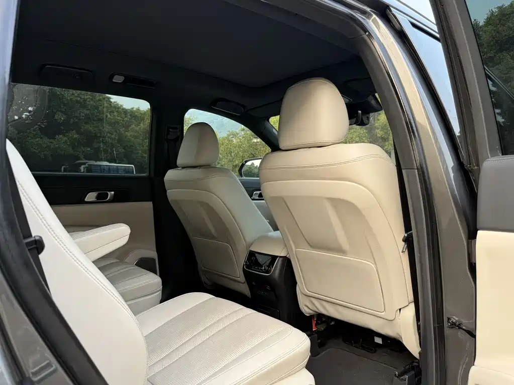 Li Auto Li ONE — миниатюра 9