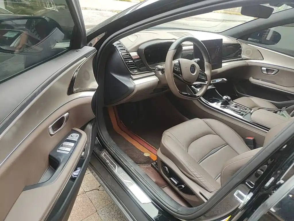BYD Han — миниатюра 16