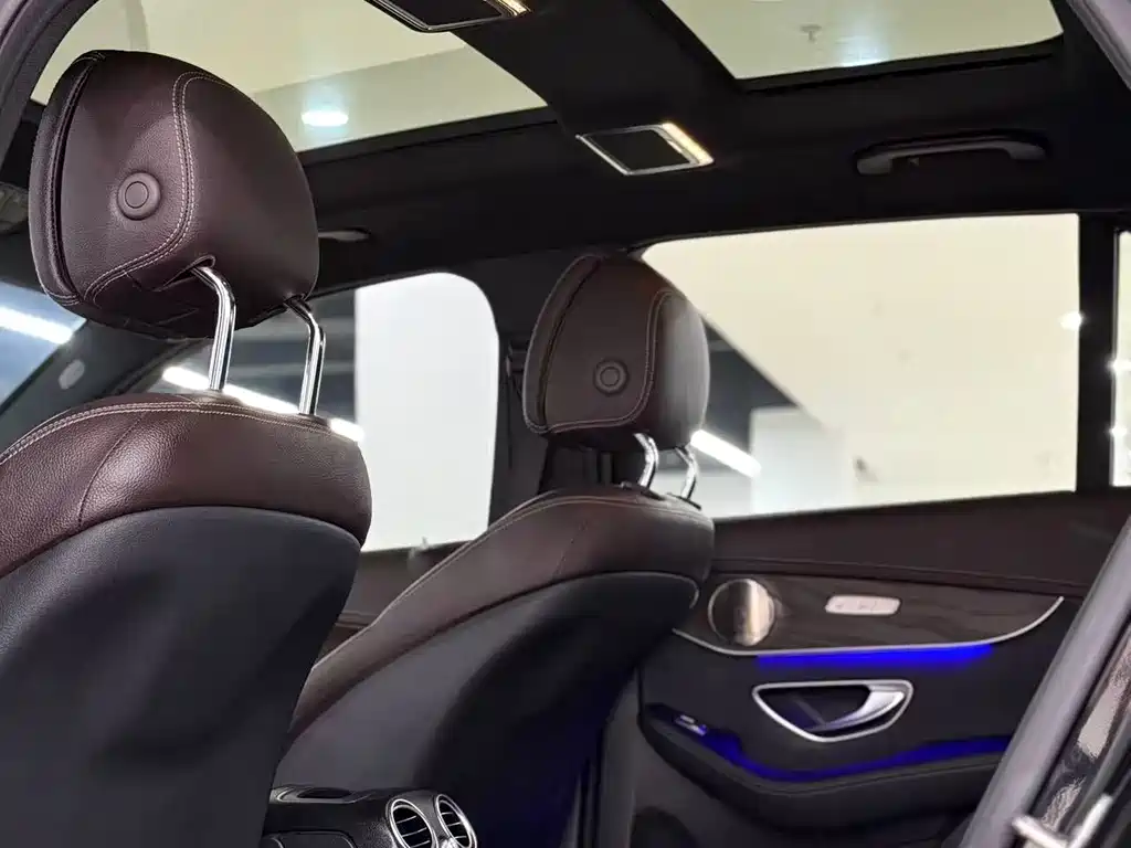 Mercedes-Benz GLC 2022 GLC 260 L 4MATIC Luxury