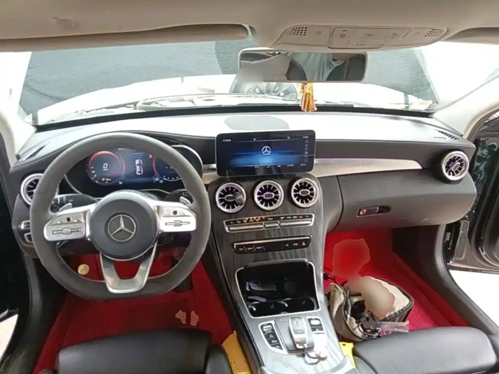 Mercedes-Benz C-Class — миниатюра 10