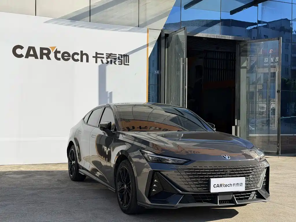 Changan UNI-V — миниатюра 3