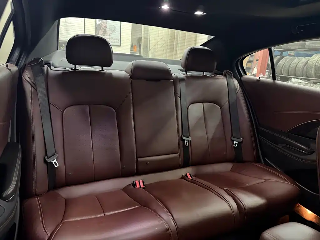 Buick LaCrosse — миниатюра 28