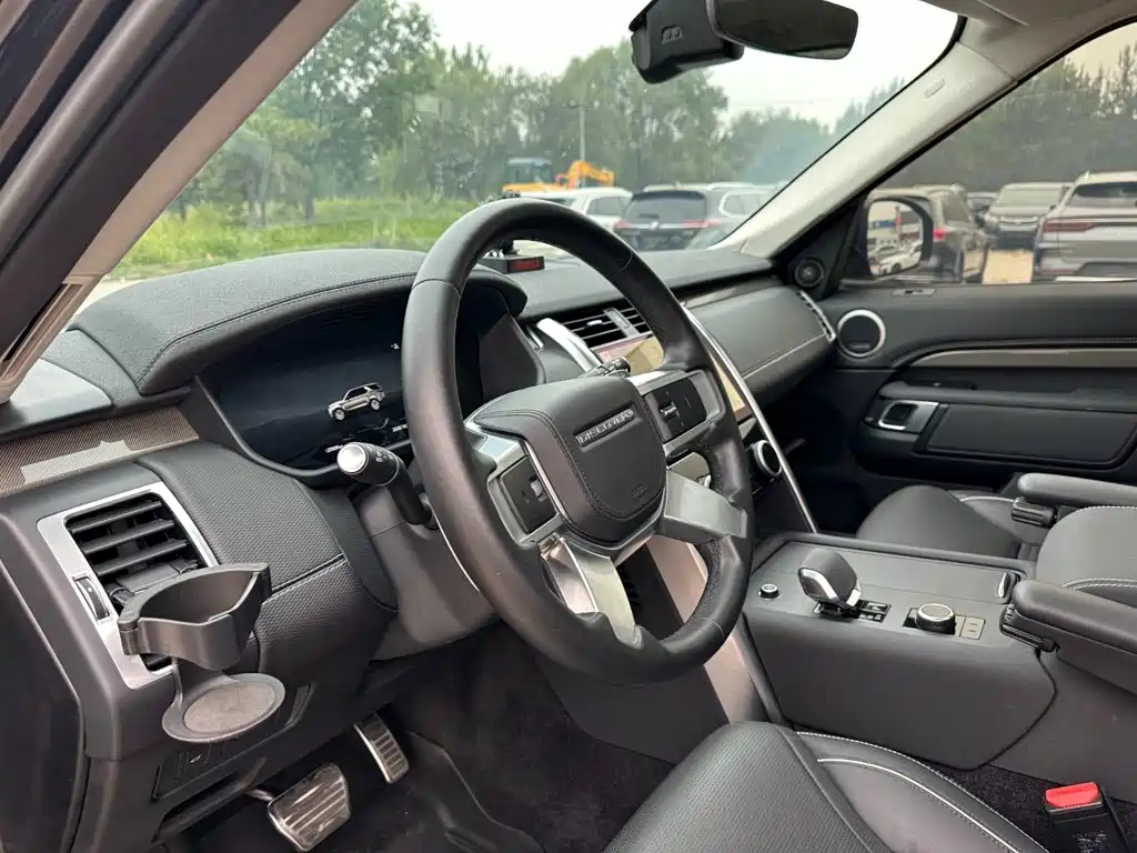 Land Rover Discovery — миниатюра 15
