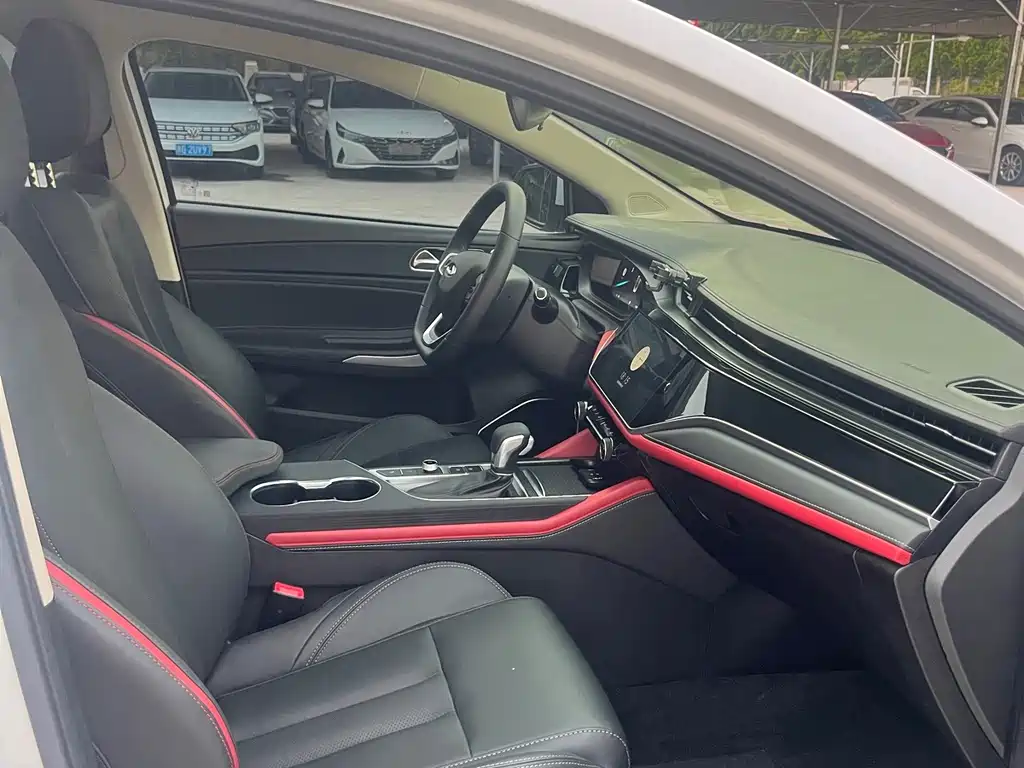 Chery Arrizo 5 PLUS — миниатюра 8