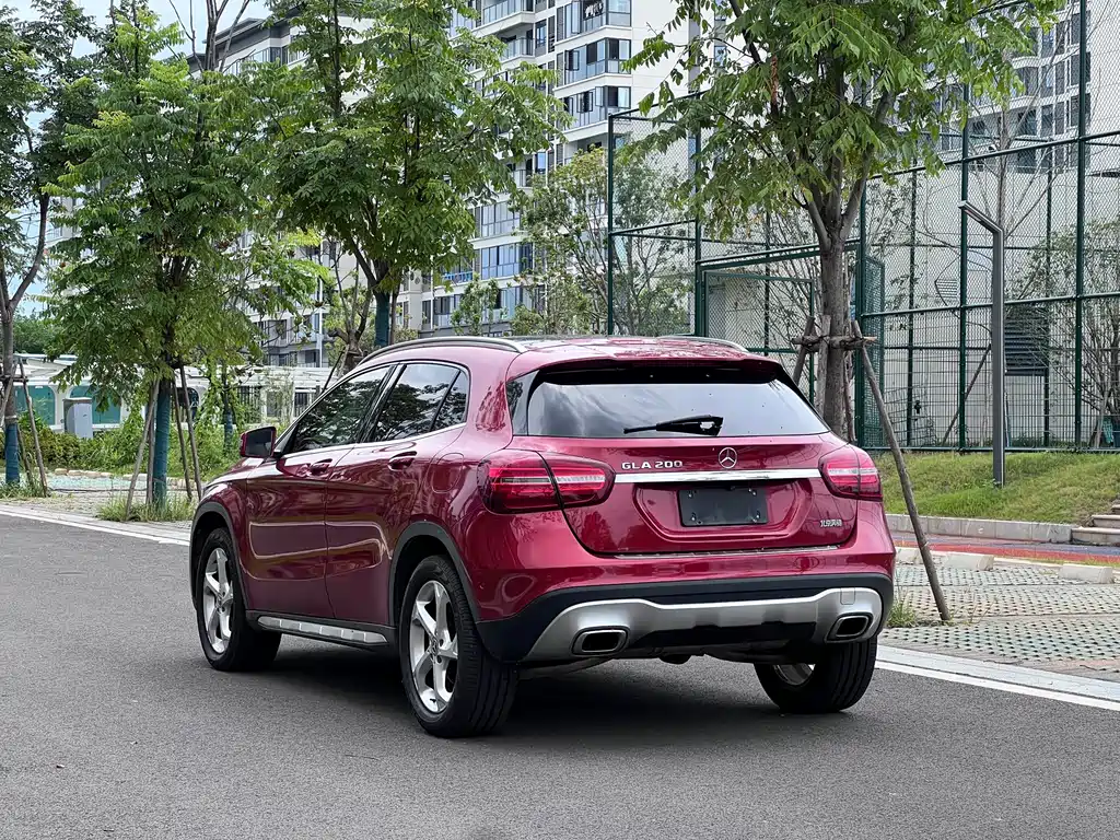 Mercedes-Benz GLA — миниатюра 4