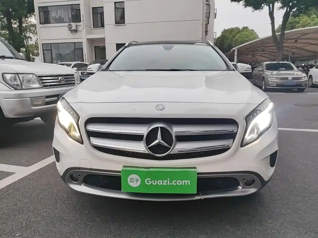 Mercedes-Benz GLA — миниатюра 3