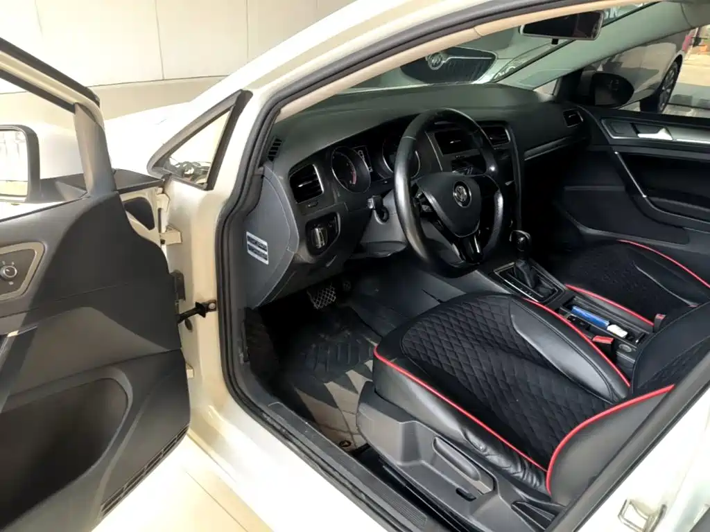 Volkswagen Golf — миниатюра 16