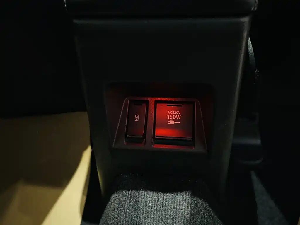 MITSUBISHI PAJERO JINCHANG