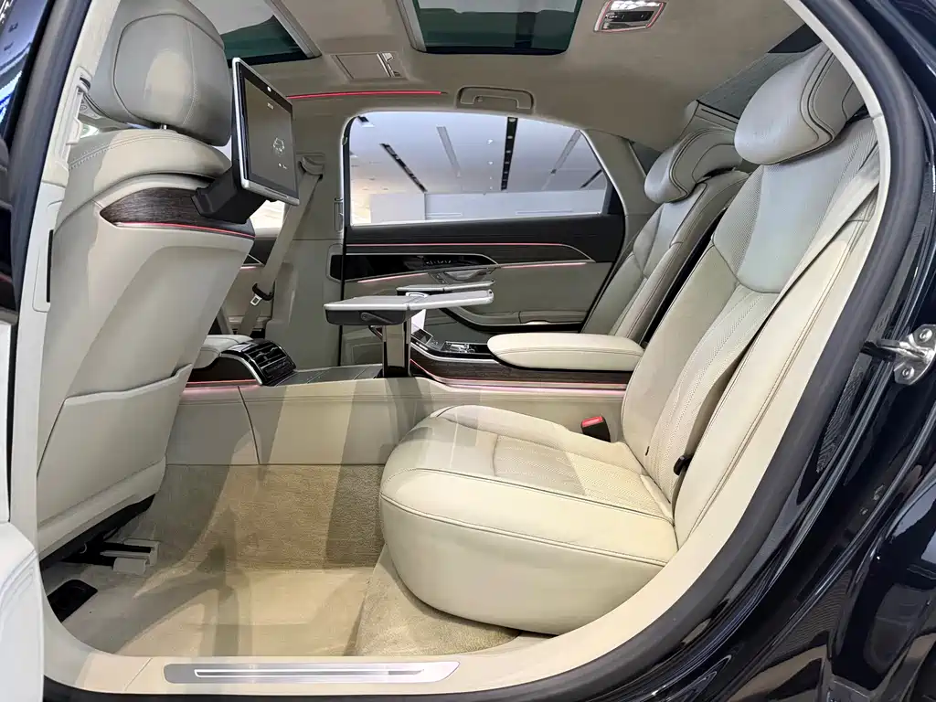 Audi A8 — миниатюра 11