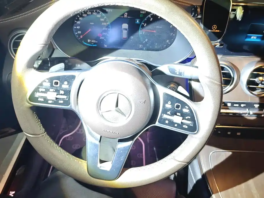 Mercedes-Benz GLC — миниатюра 15