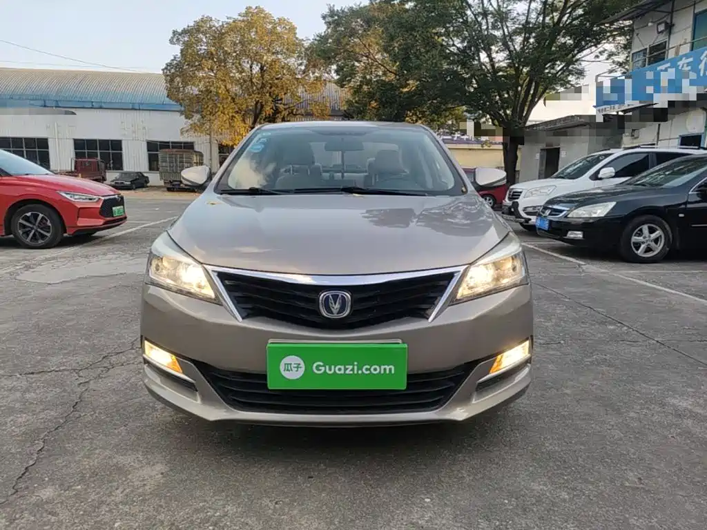 Changan V7 — миниатюра 3