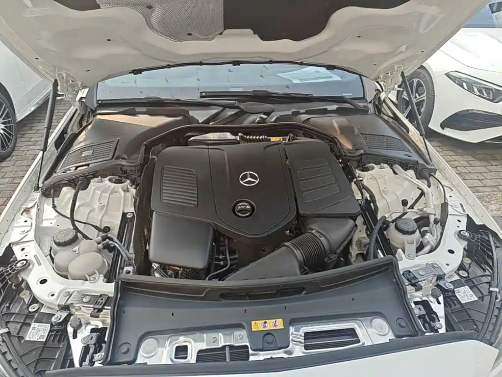 Mercedes-Benz C-Class — миниатюра 20