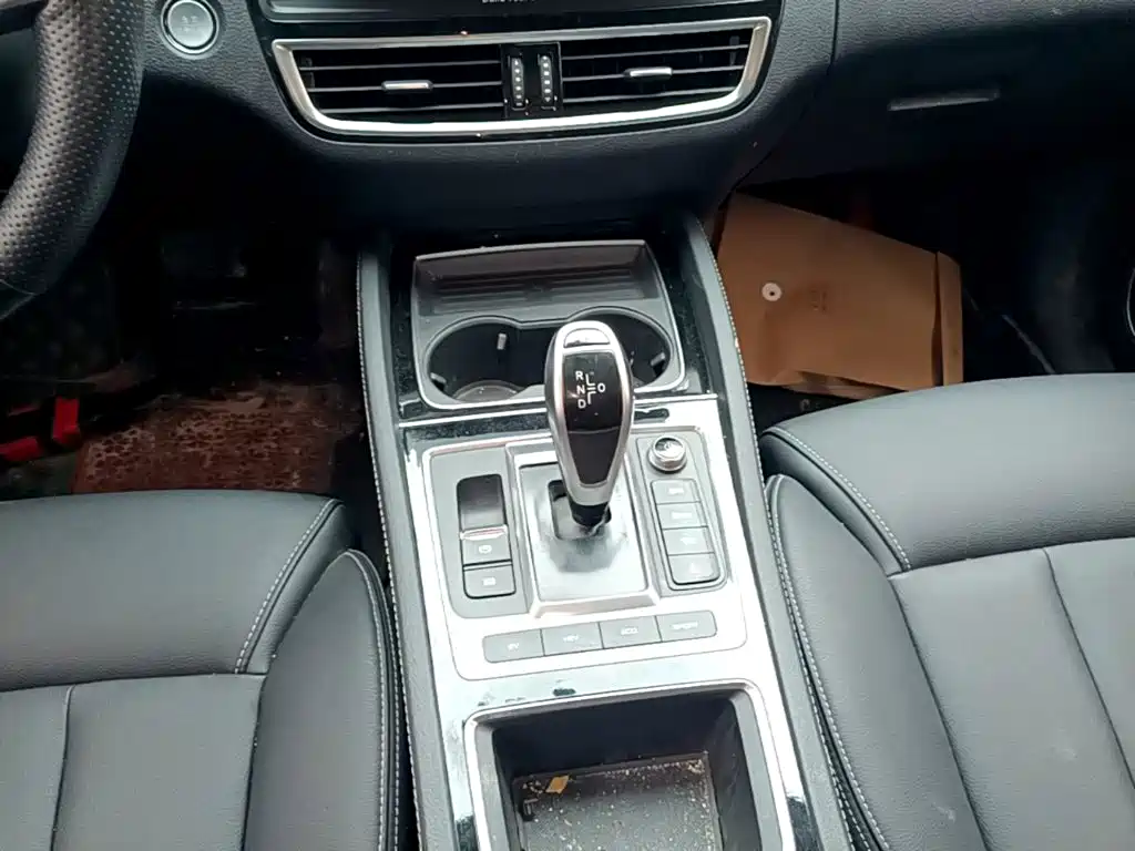 BYD MAX New Energy — миниатюра 14