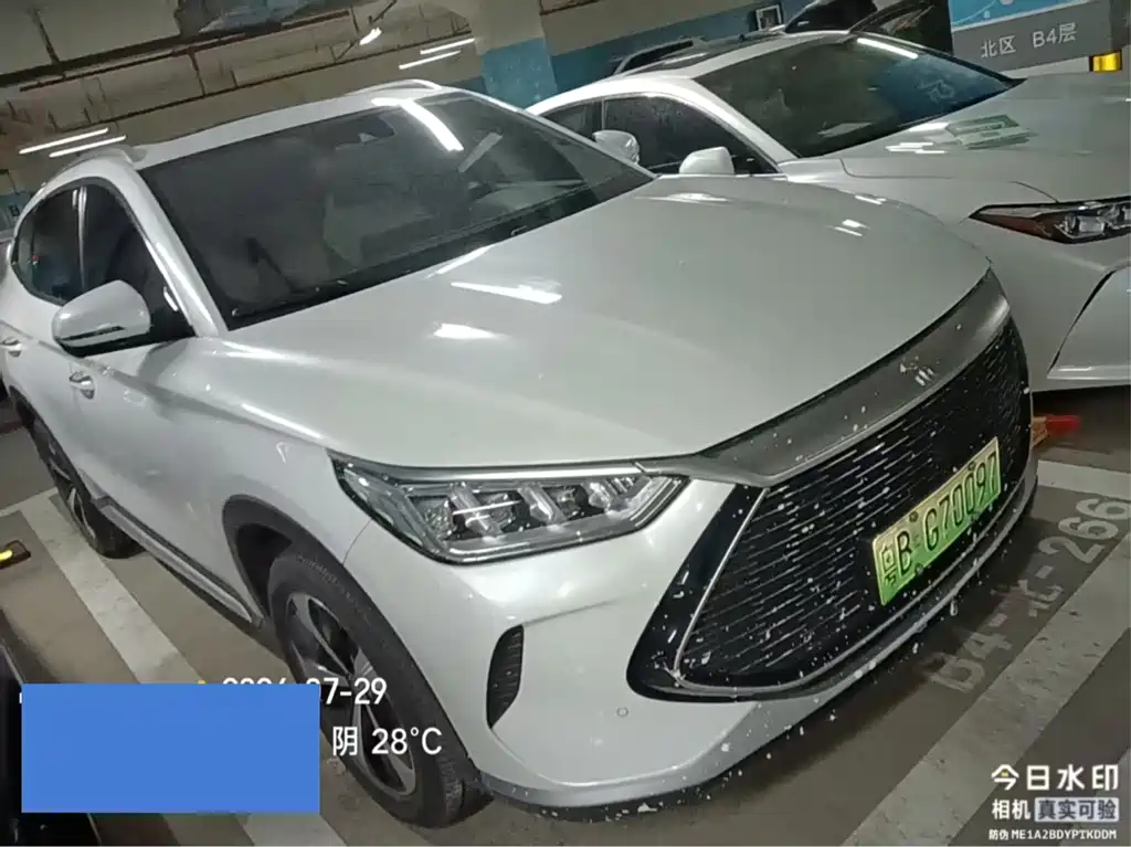 BYD PLUS New Energy — миниатюра 3