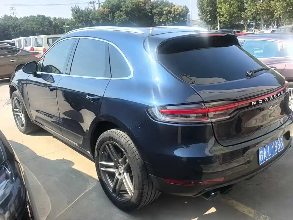 Porsche Macan — миниатюра 4
