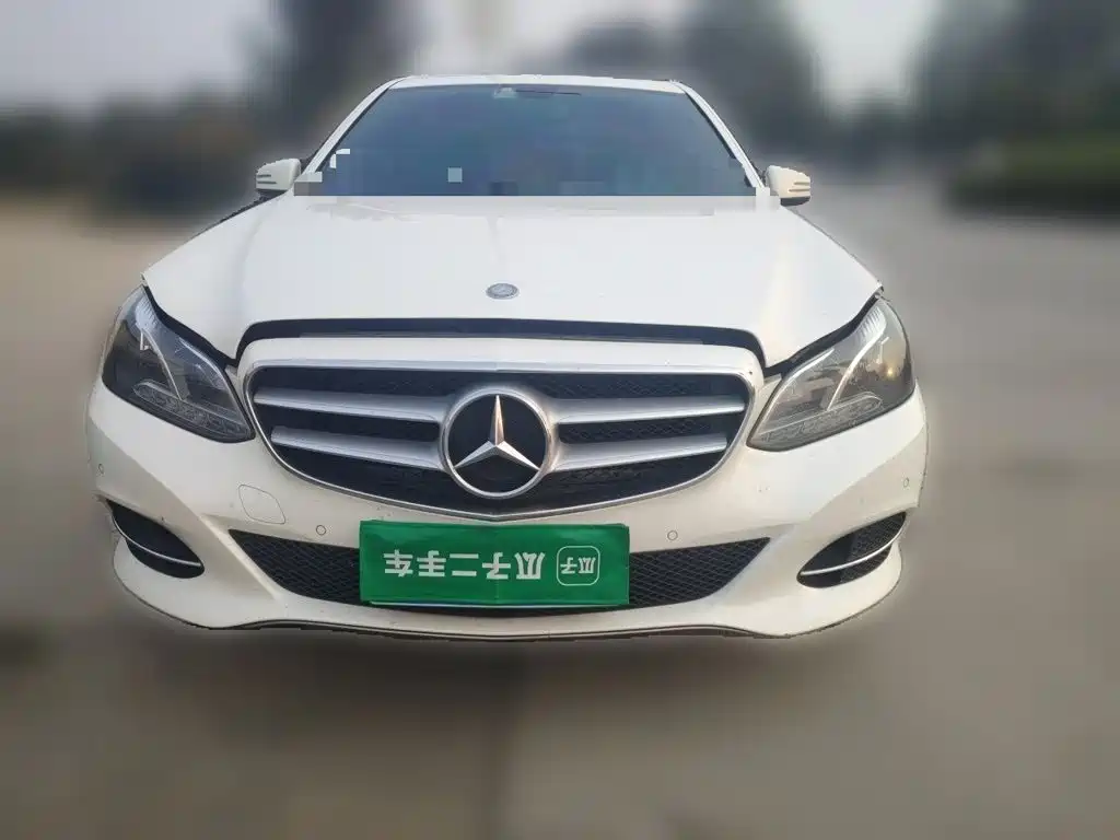 Mercedes-Benz E-Class — миниатюра 2