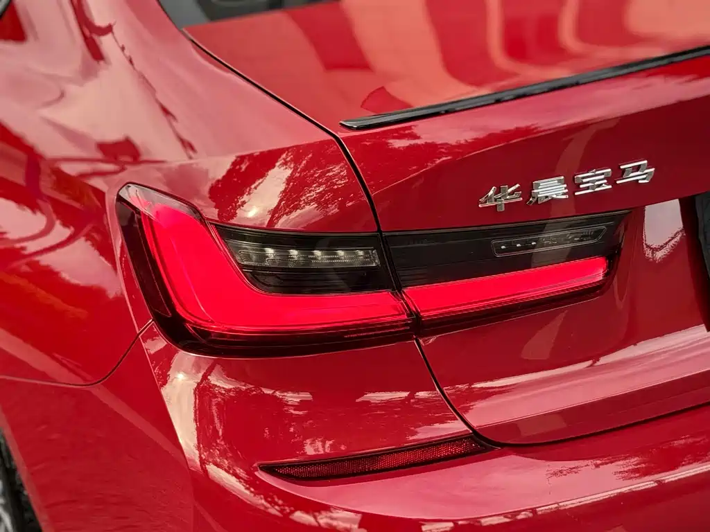 BMW 3 Series — миниатюра 20