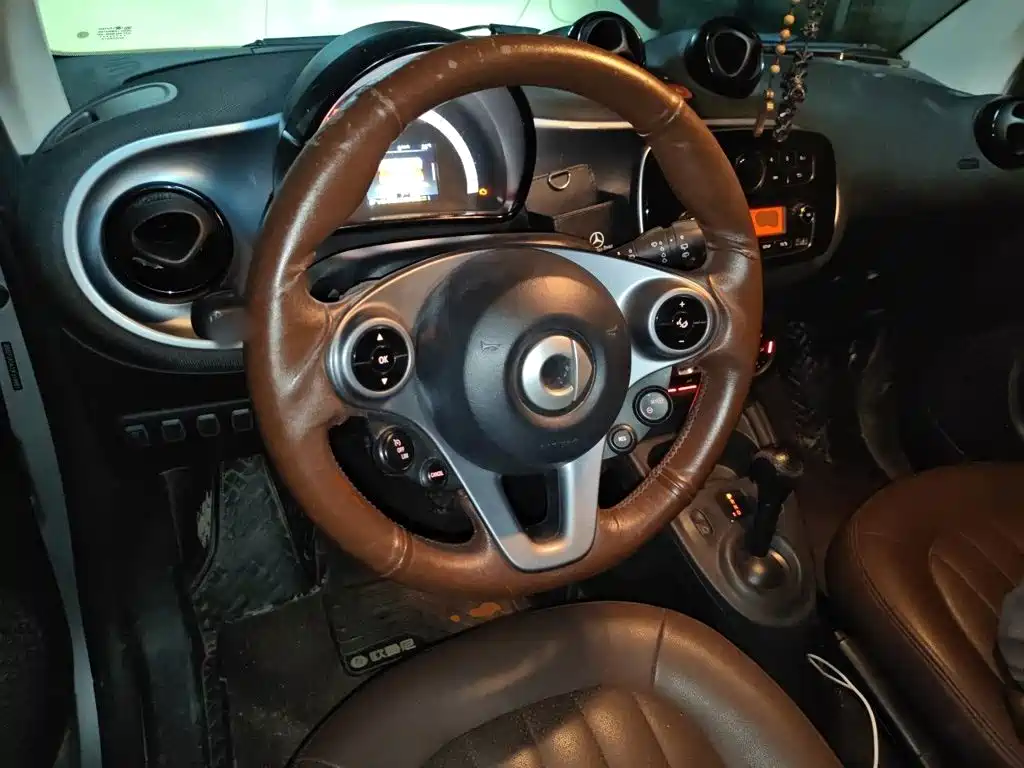 smart Smart Fortwo — миниатюра 11
