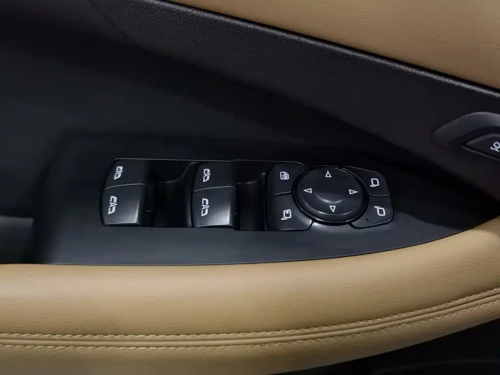 Buick LaCrosse — миниатюра 9