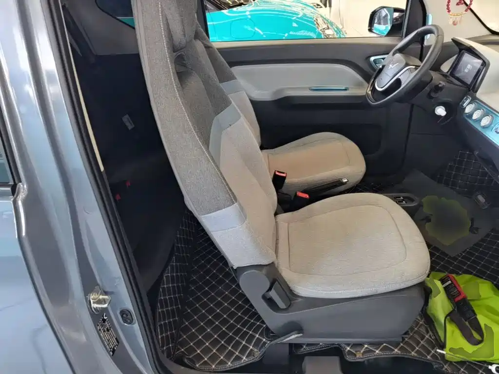 Wuling MINIEV — миниатюра 25