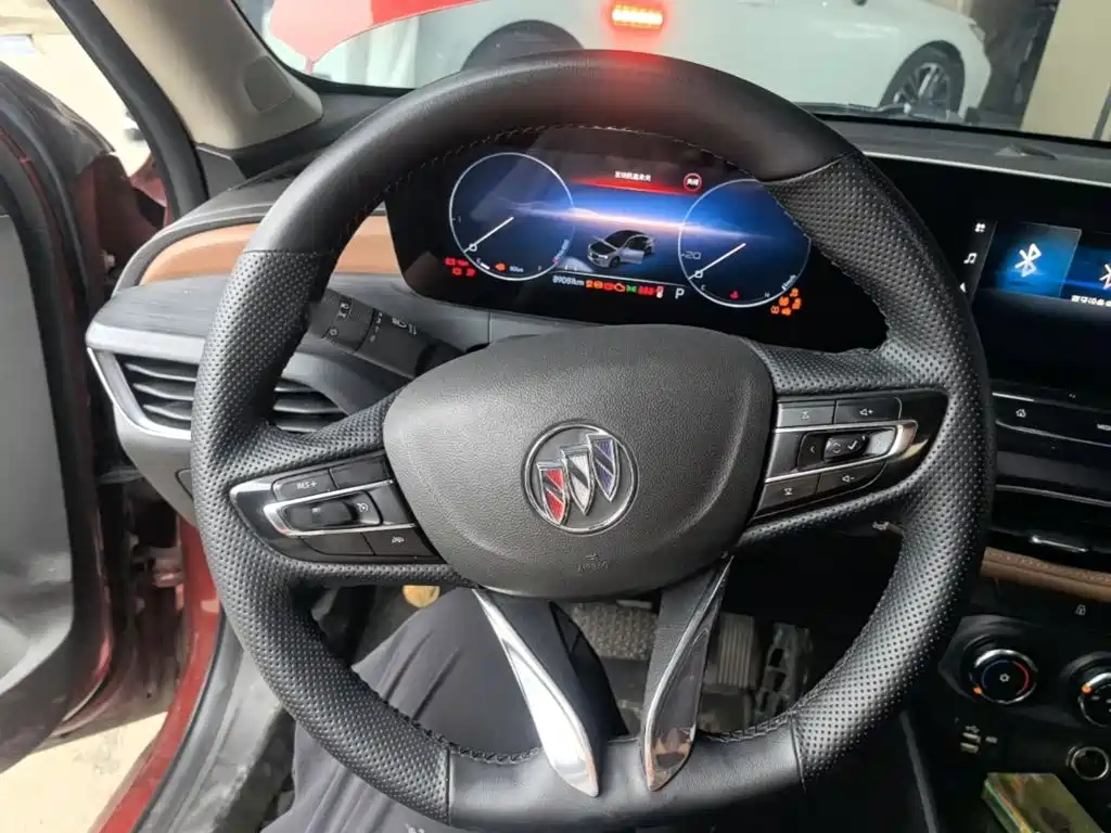 Buick Verano — миниатюра 11