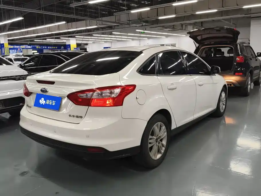 Ford Focus — миниатюра 3