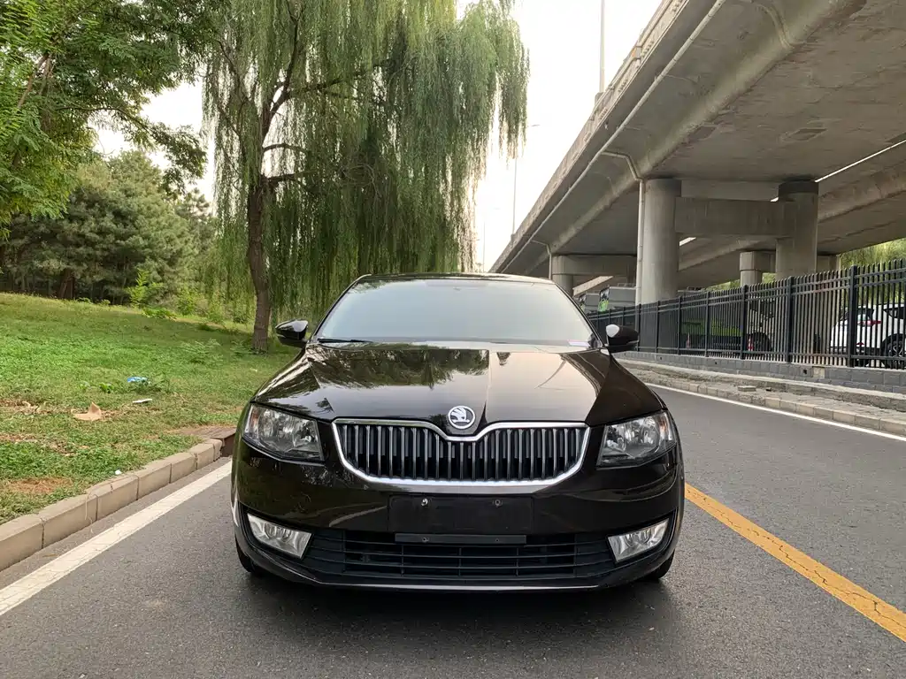 Skoda Octavia — миниатюра 2