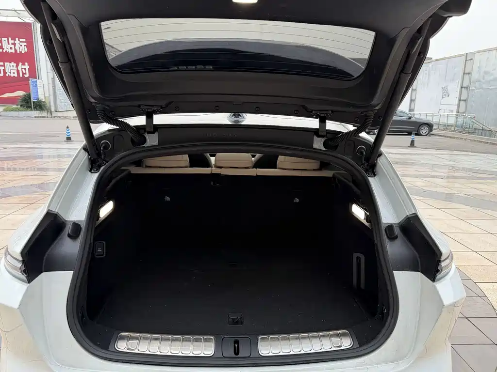 NIO ET5T — миниатюра 13