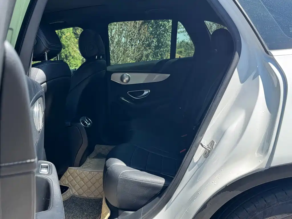 Mercedes-Benz GLC — миниатюра 8