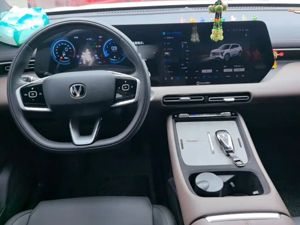 Changan CS55PLUS — миниатюра 10