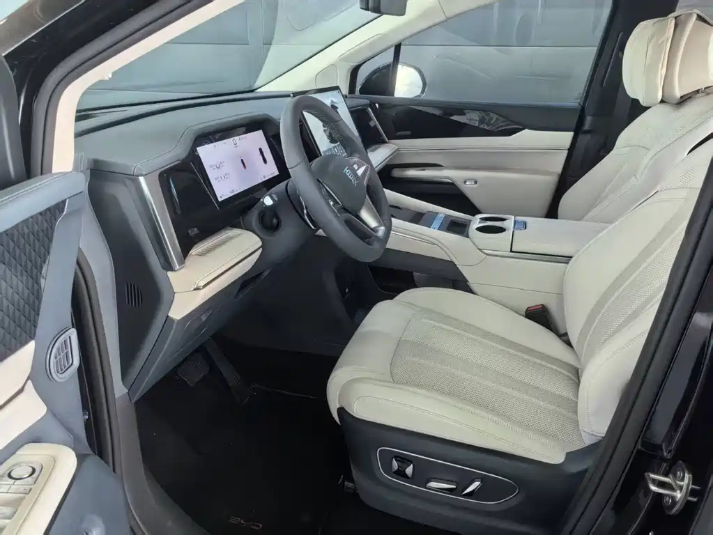 BYD Xia — миниатюра 2