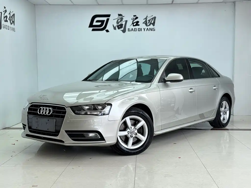 Audi A4L 2015