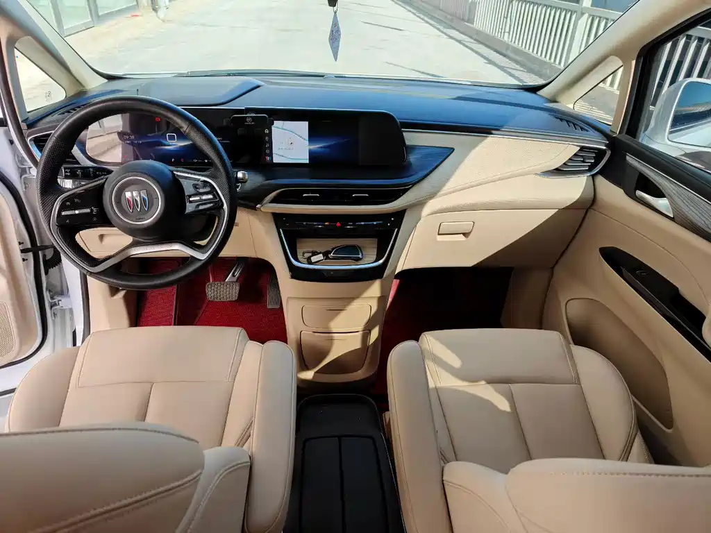 Buick GL8 Hybrid — миниатюра 8