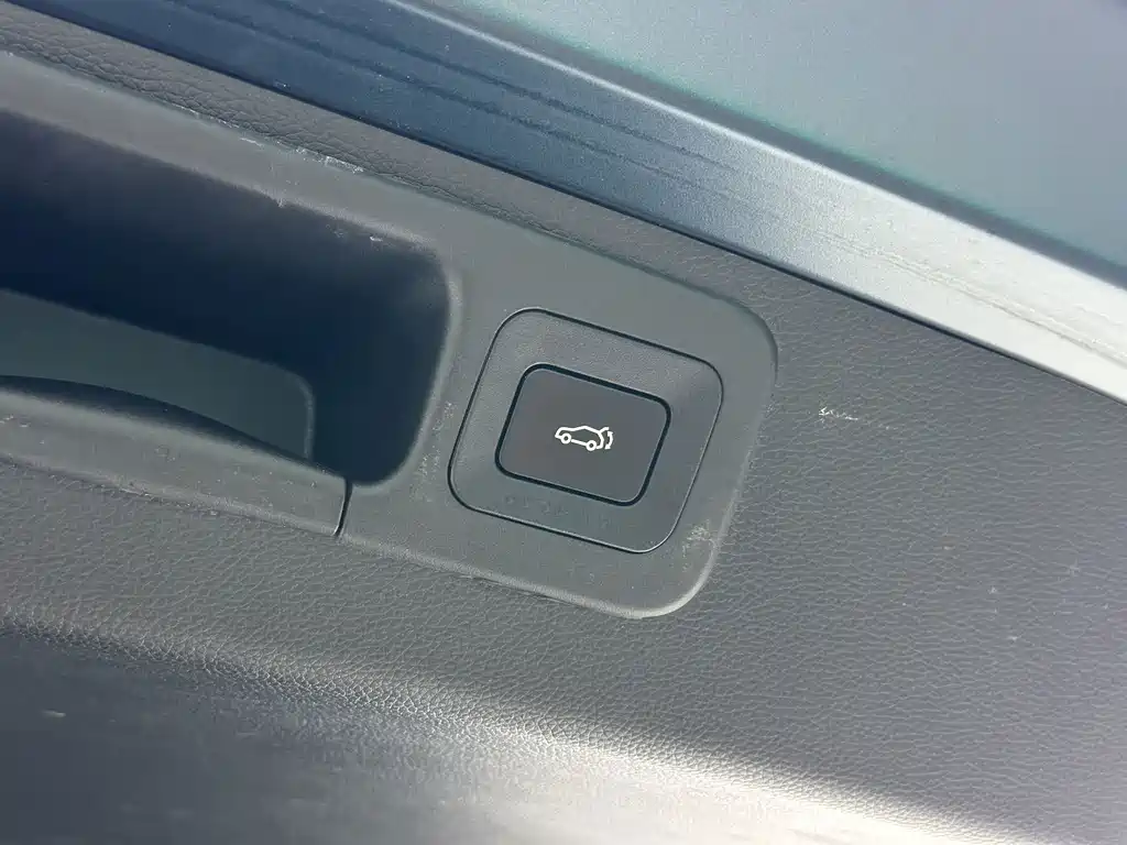 GAC Motor Trumpchi GS8 — миниатюра 17