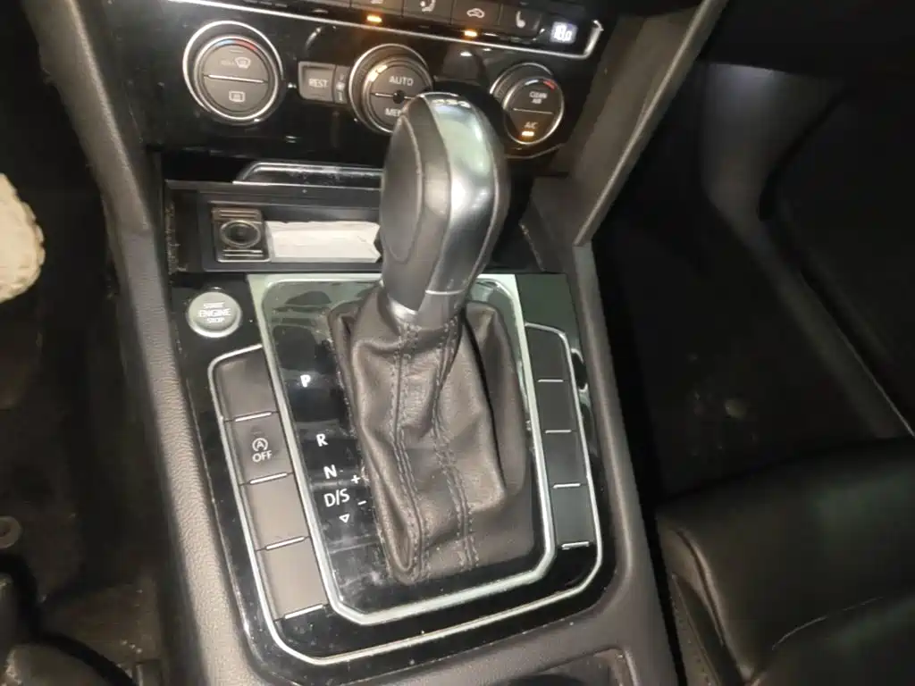 Volkswagen Magotan — миниатюра 10