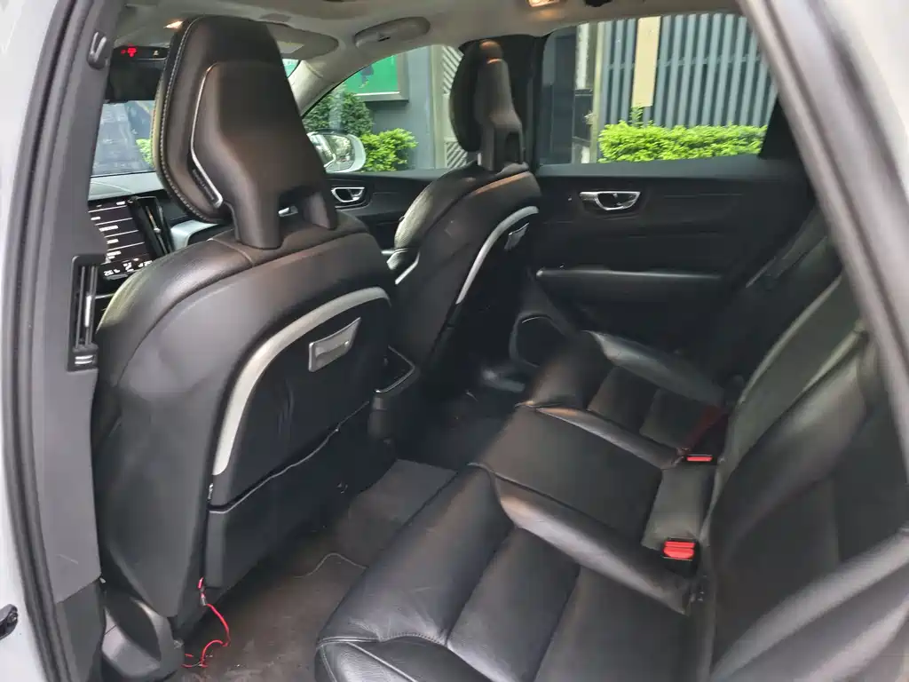 Volvo XC60 2018 T5