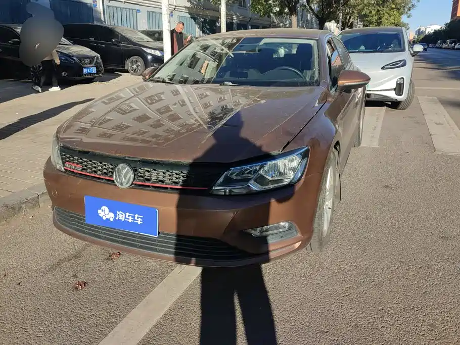 Volkswagen Lamando