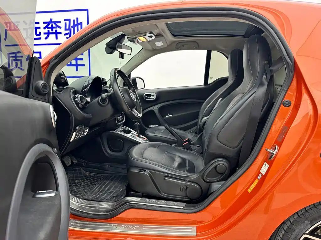 smart Smart Fortwo — миниатюра 19