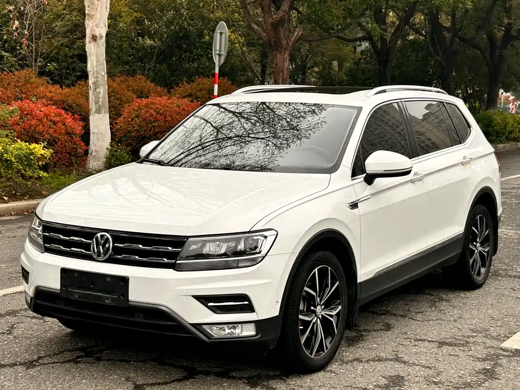 Volkswagen Tiguan L 2021