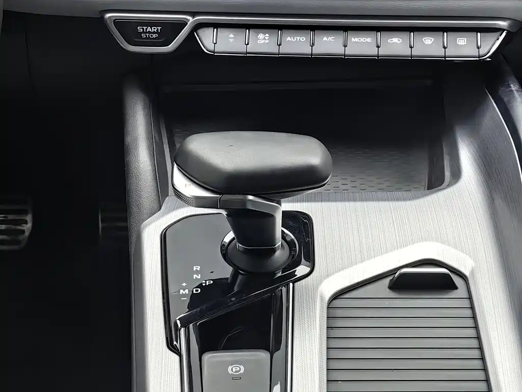 Geely Xingrui — миниатюра 13
