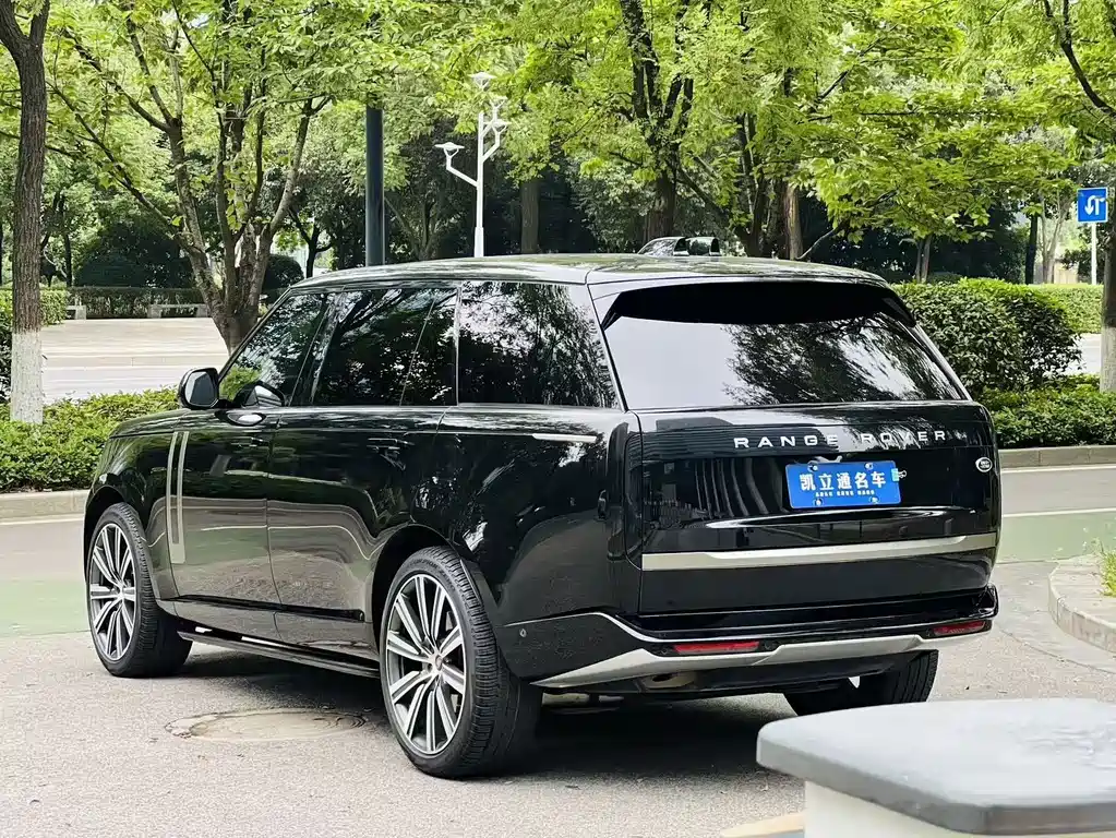 Land Rover Range Rover — миниатюра 10
