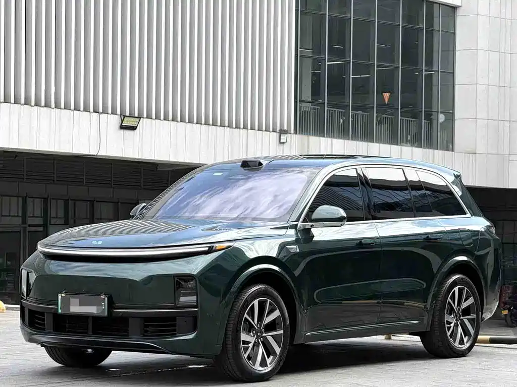 Li Auto Li L8 2023
