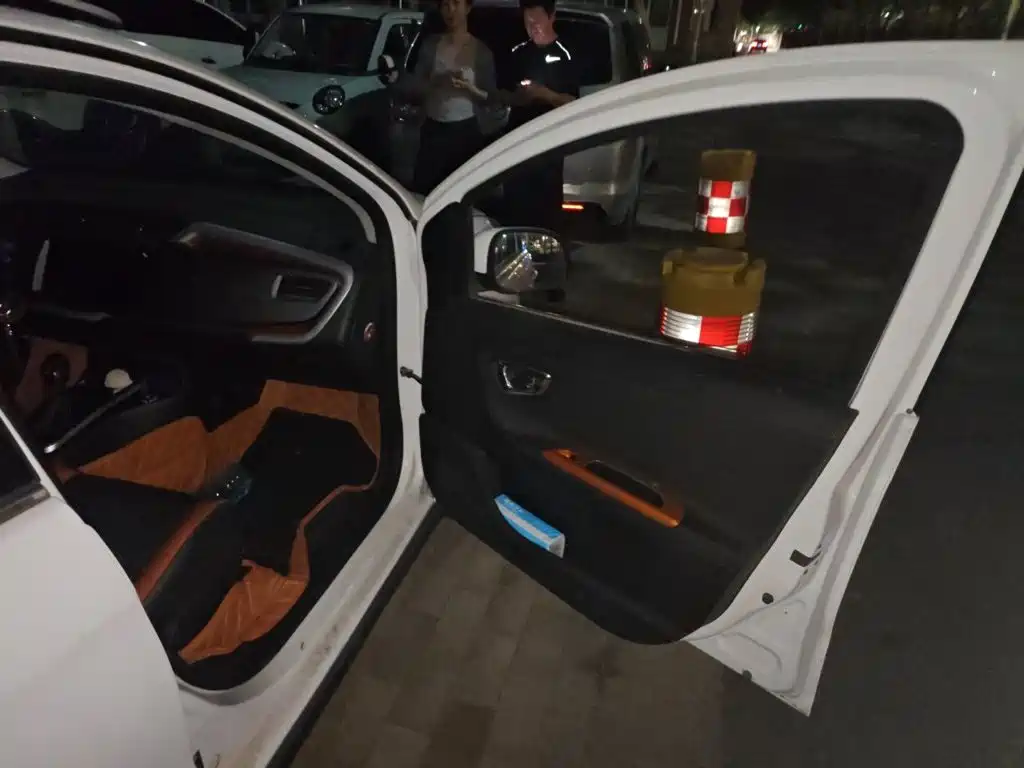 Geely Vision X1 — миниатюра 18