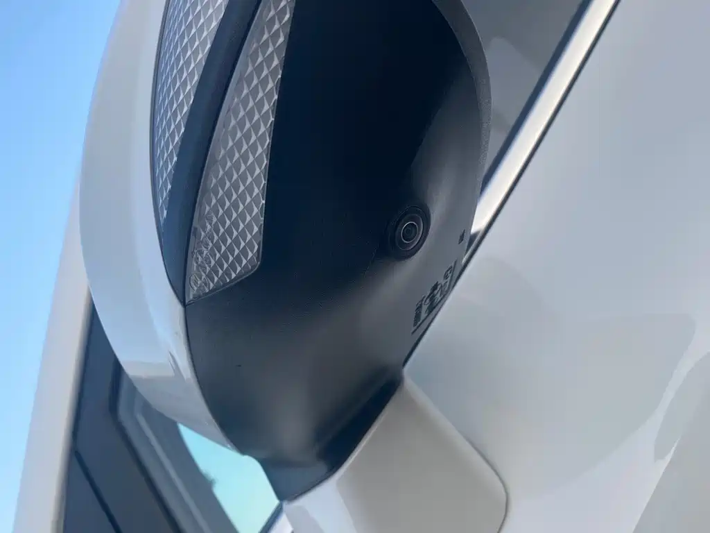 Hyundai Custo — миниатюра 22