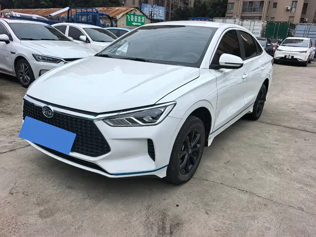 BYD e3