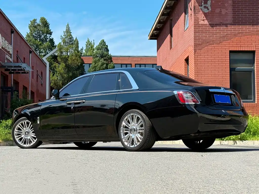 Rolls-Royce Ghost — миниатюра 4