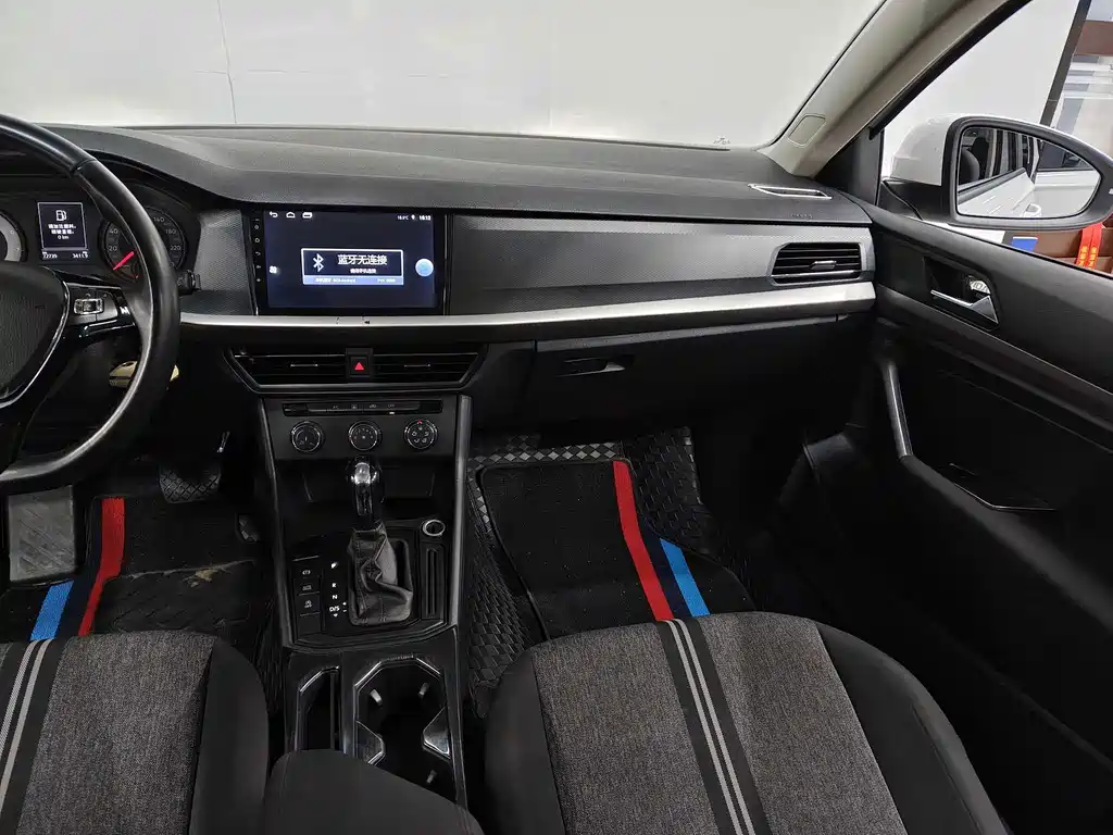 Volkswagen Lavida — миниатюра 11