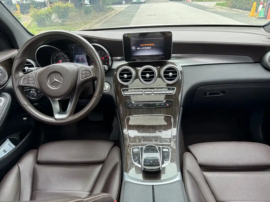 Mercedes-Benz GLC — миниатюра 17