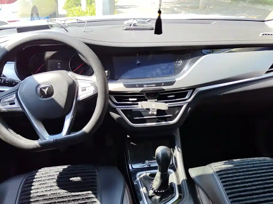 Changan CS35PLUS — миниатюра 12
