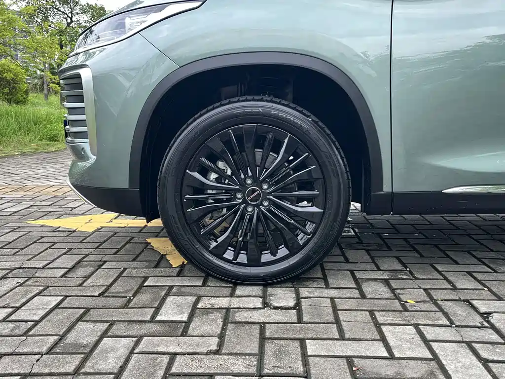 Exeed Lingyun — миниатюра 10
